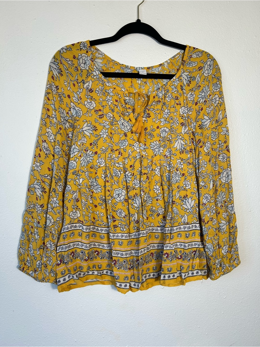 Old Navy Womens Medium M Yellow Floral Peasant Blouse Tassel Tie Boho Swing Top